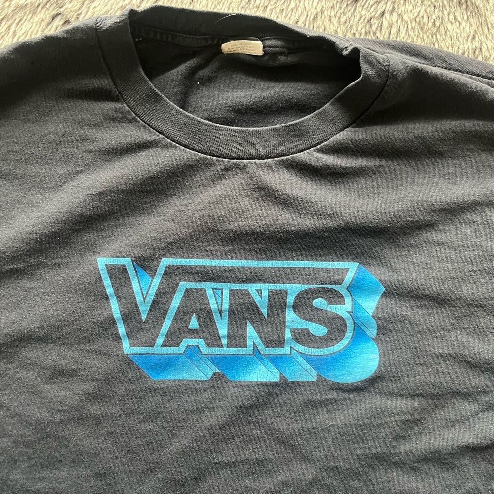 ✨2/25✨Vintage Vans Long-Sleeve Tee